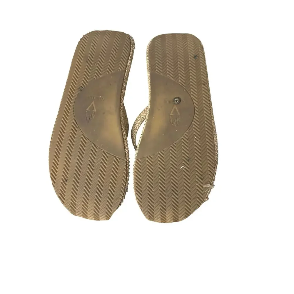 Volatile Palau Raffia Low Thong Sandal - Size 11